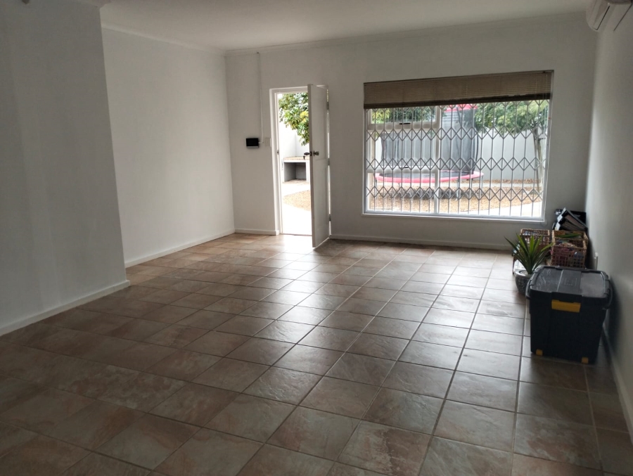 To Let commercial Property for Rent in Durbanville Western Cape